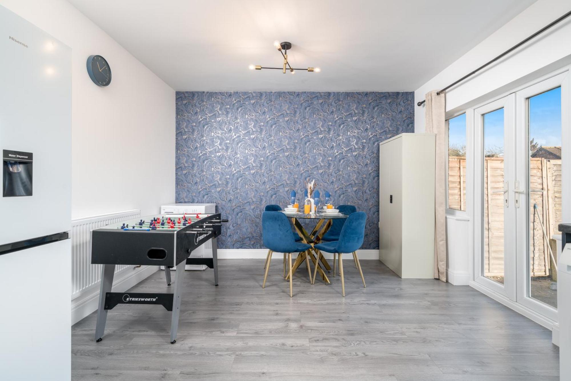 Lux 3Bed Near Wembley With Parking By Oceana Group - Sleeps 8 Apartment Harrow Bagian luar foto